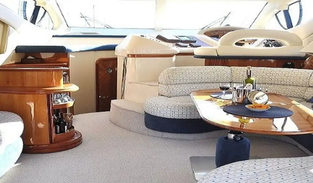 YACHT MİR FIRAT